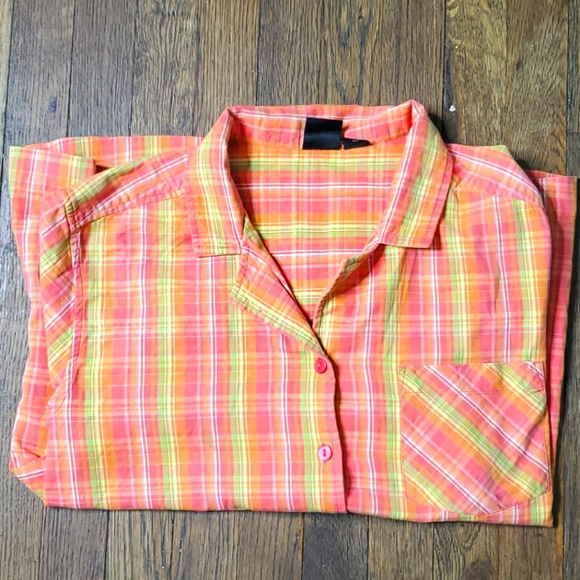 Button Down Shirt - Picture 7 of 7